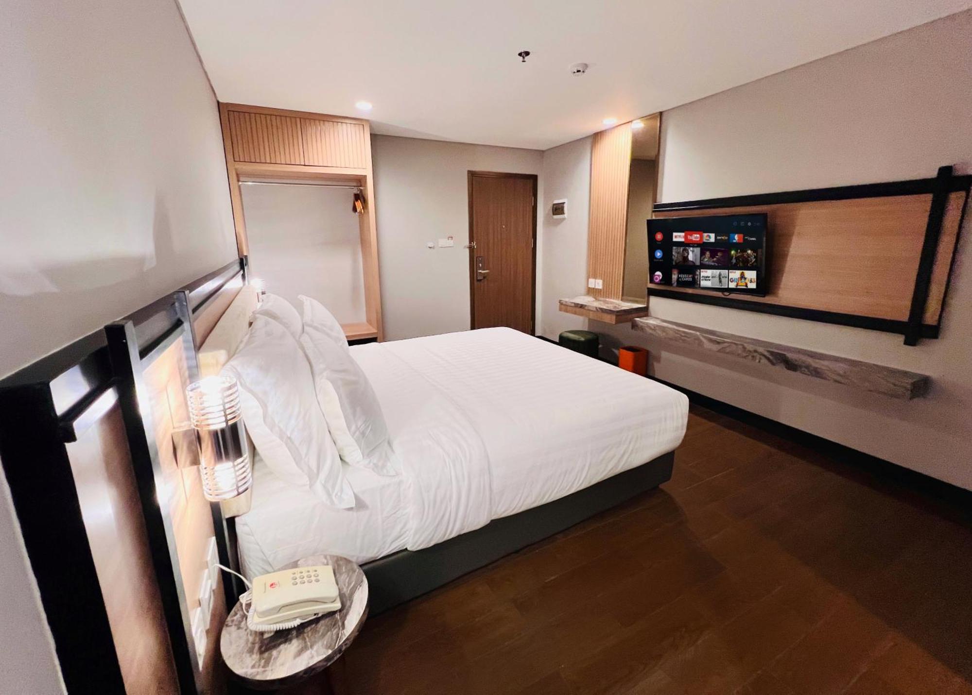 Sudiang D'Primahotel Airport Sultan Hasanuddin Makassar מראה חיצוני תמונה